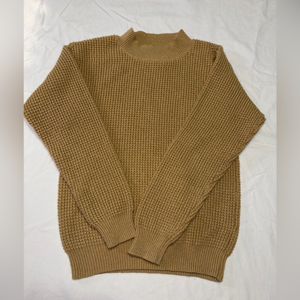 Men's Classic Brown Crewneck Sweater